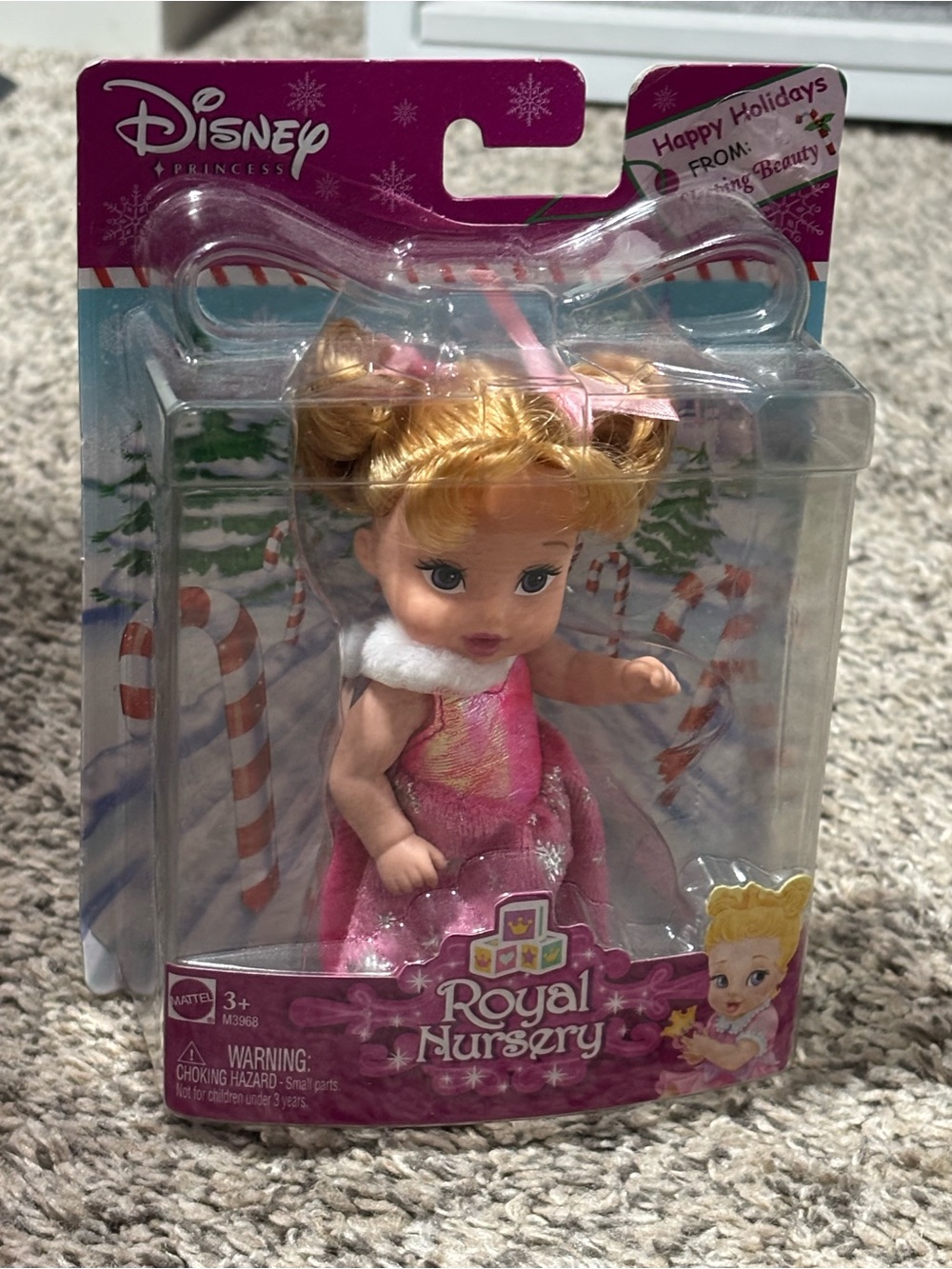 Disney Sleeping Beauty - Aurora Holiday Royal Nursery - NEW